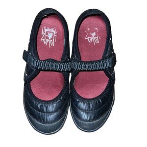 Cushe Black Women Shoes Size 6